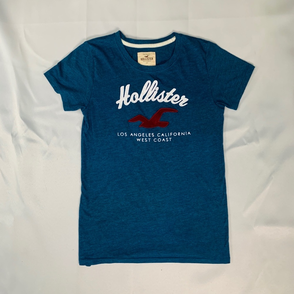 Hollister graphic t shirt